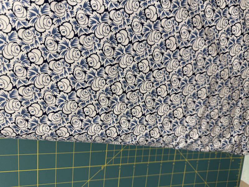 Roser, hvit &blå, Moda